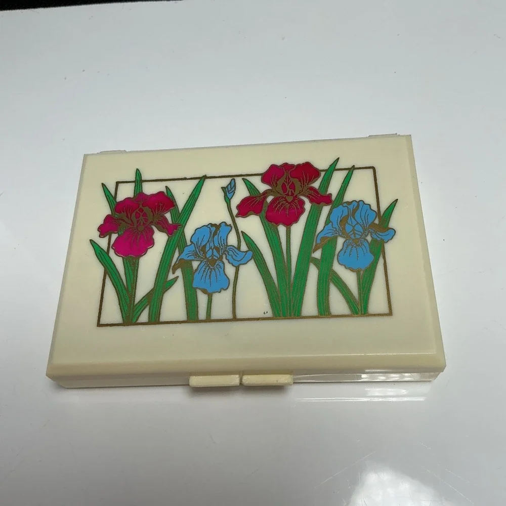 Vintage Tissue Case Box With Make-up Mirror 4.5